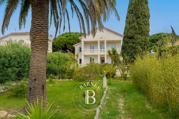 Sanary-sur-Mer, Maison 4 Chambres -  174 m² à vendre