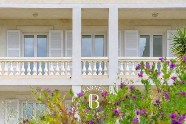 Sanary-sur-Mer, Maison 4 Chambres -  174 m² à vendre