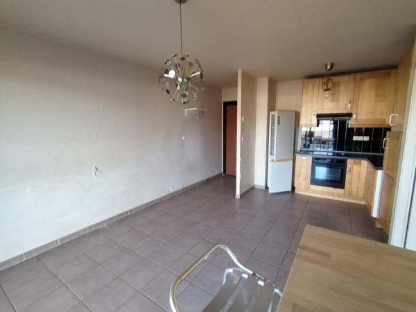 Appartement Type F2 avec balcon