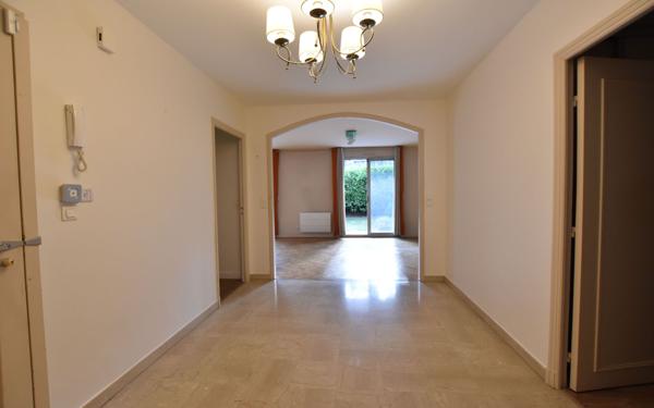 Appartement à vendre    5 pièces • 159,77 m2 Tassin-la-Demi-Lune