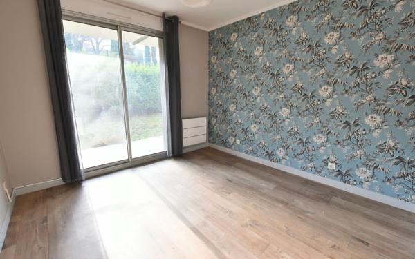 Appartement à vendre    5 pièces • 159,77 m2 Tassin-la-Demi-Lune