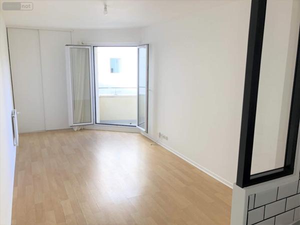 Appartement à louer à Rennes en Ille-et-Vilaine (35000), ref : 150/1905   
RENNES-VELODROME/ST HELIER