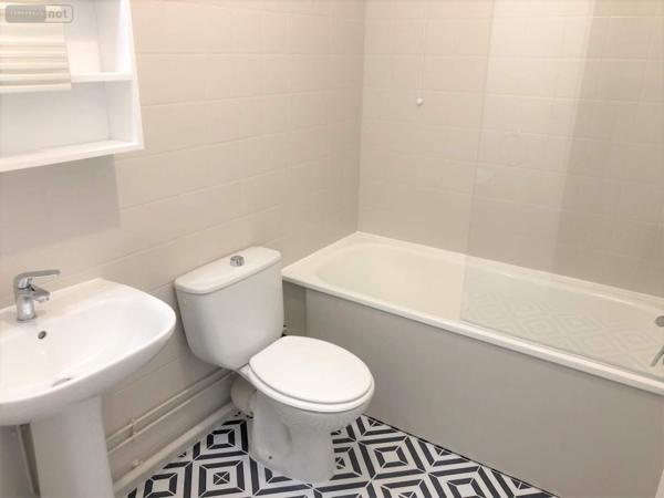 Appartement à louer à Rennes en Ille-et-Vilaine (35000), ref : 150/1905   
RENNES-VELODROME/ST HELIER