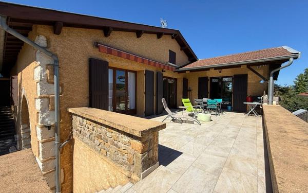 Maison à vendre    6 pièces •  Châtillon