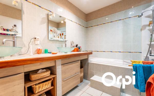 Maison à vendre    6 pièces •  Châtillon