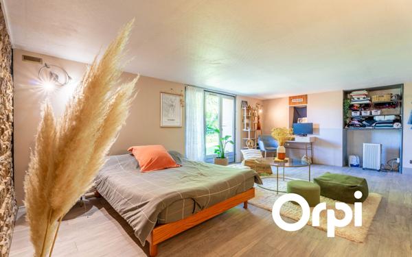 Maison à vendre    6 pièces •  Châtillon