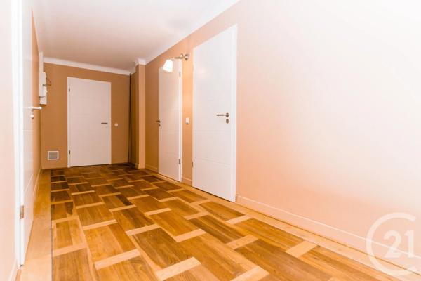 Appartement F7 à vendre  7 pièces - 194,28 m 2   SCY CHAZELLES  - 57
