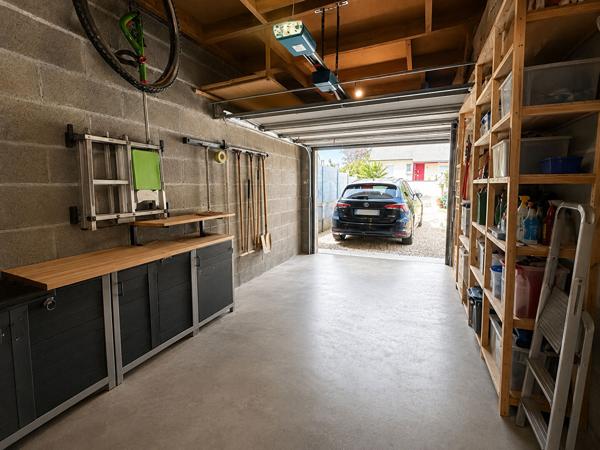 Maison Coueron 5 pièces + garage au calme