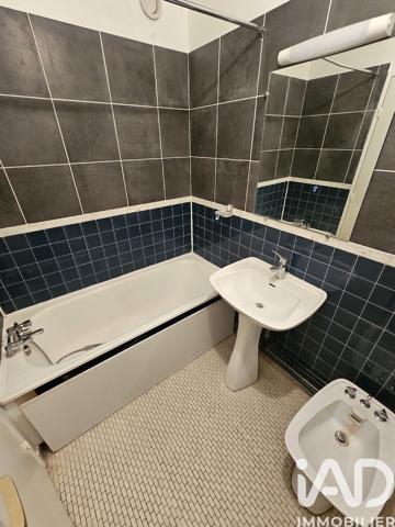 Appartement à vendre 4 pièces 80,8 m² Paris 20
