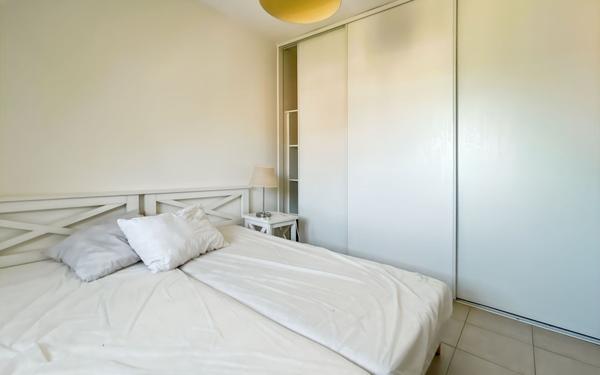 Appartement à vendre    2 pièces • 42 m2 Saint-Arnoult