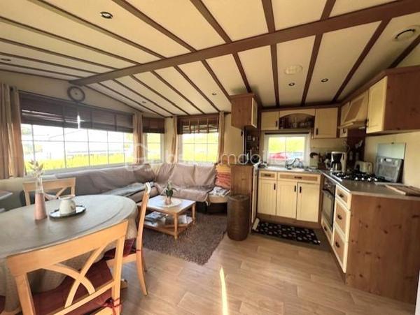 Terrain de loisirs de 689 m²