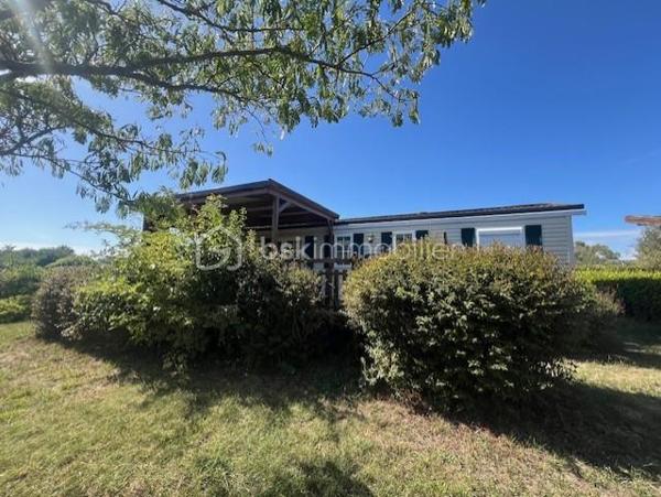 Terrain de loisirs de 689 m²