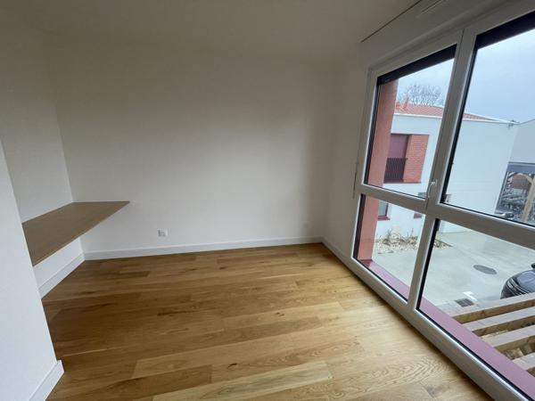 Maison au Calme avec Jardin/Parkings