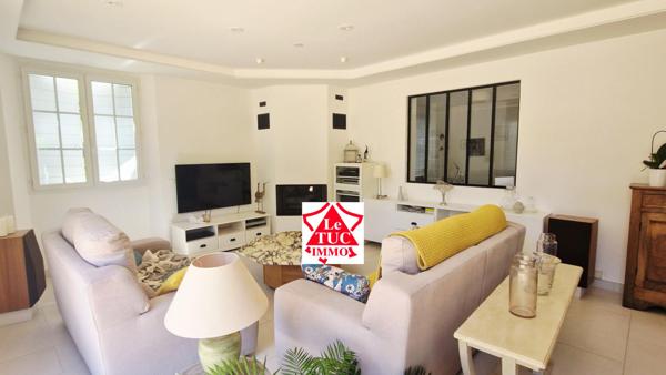 maison 231,40 m² habitables 2430 m² de terrain rochegude 26790 Rochegude (26790)