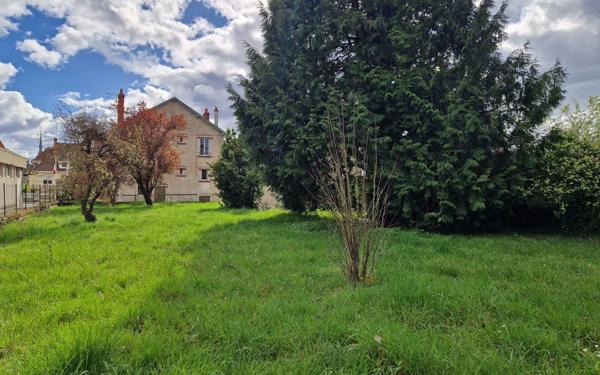Maison à vendre    5 pièces •  Selles-sur-Cher