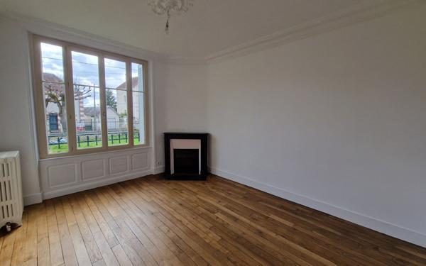 Maison à vendre    5 pièces •  Selles-sur-Cher