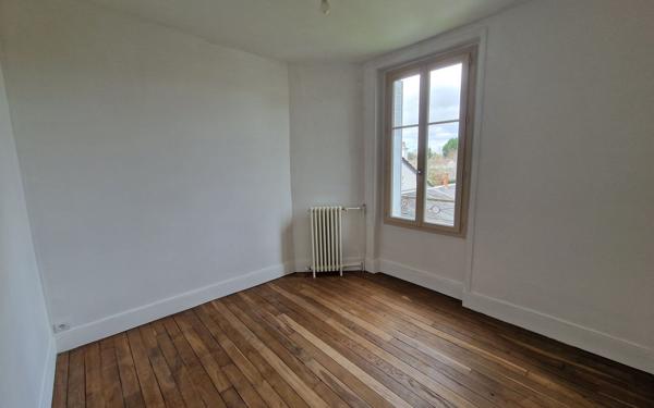 Maison à vendre    5 pièces •  Selles-sur-Cher