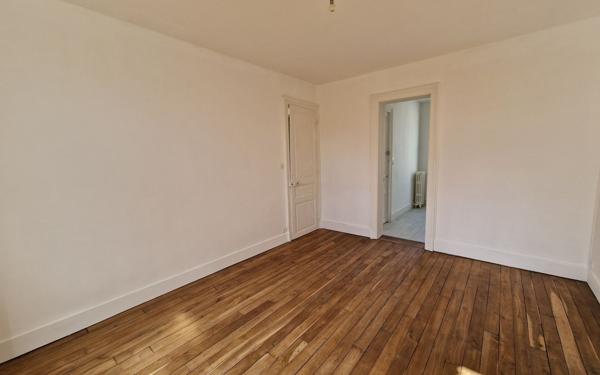 Maison à vendre    5 pièces •  Selles-sur-Cher