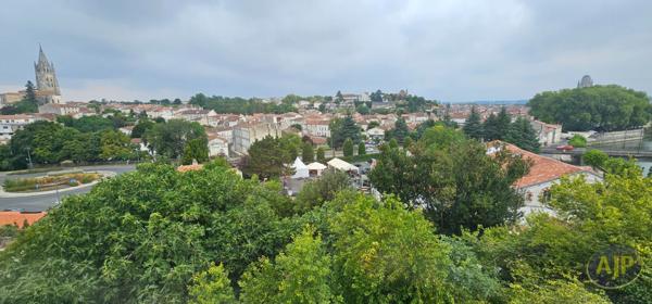 Vente appartement Saintes : 200 000 € - AJP Immobilier Saintes