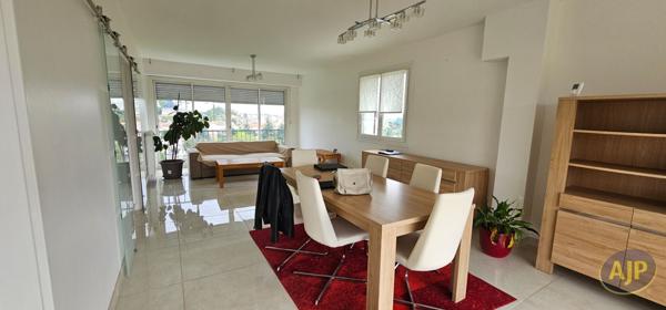 Vente appartement Saintes : 200 000 € - AJP Immobilier Saintes