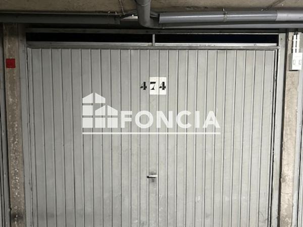 Location Parking 14 m² - 21-23 RUE DES DRS CHARCOT Saint-etienne 42100