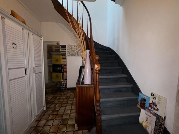 Exclusivité à ROCHEFORT Nord- Maison en pierre avec piscine jardin et dépendanceet dépendance