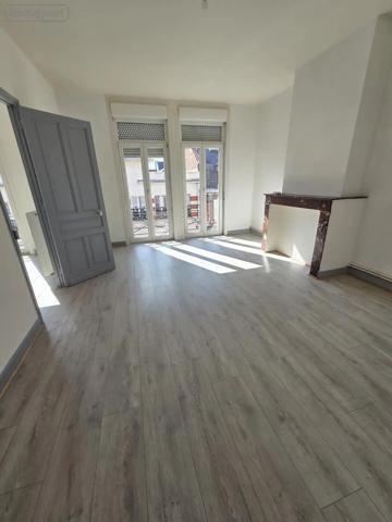Location - Appartement Cambrai 59400 3 pièces 67 m 2