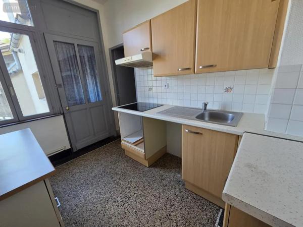Location - Appartement Cambrai 59400 3 pièces 67 m 2