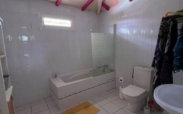 Maison à vendre    5 pièces • 104 m2 Lamentin