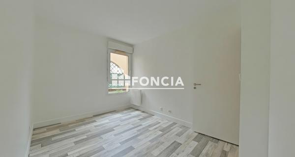Location Appartement 3 pièces 69 m² - Livry-gargan 93190