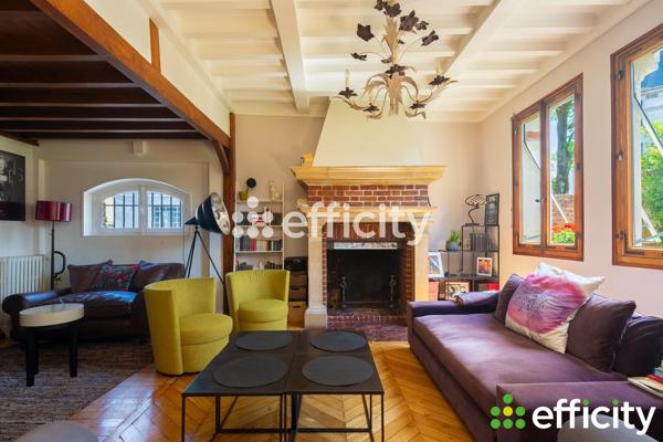 Maison
         7 pièces
        - 143 m² Bien prestige 1 150 000 € *