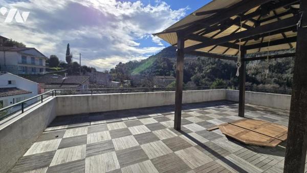 Appartement 3 pièces dernier étage terrasse