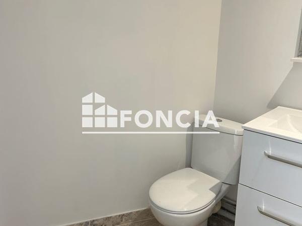 Location Maison 4 pièces 83.44 m² - 6 RUE JEAN JAURES Gourdon 46300