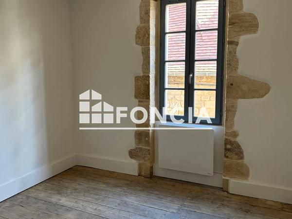 Location Maison 4 pièces 83.44 m² - 6 RUE JEAN JAURES Gourdon 46300
