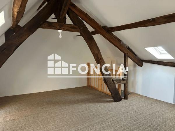 Location Maison 4 pièces 83.44 m² - 6 RUE JEAN JAURES Gourdon 46300