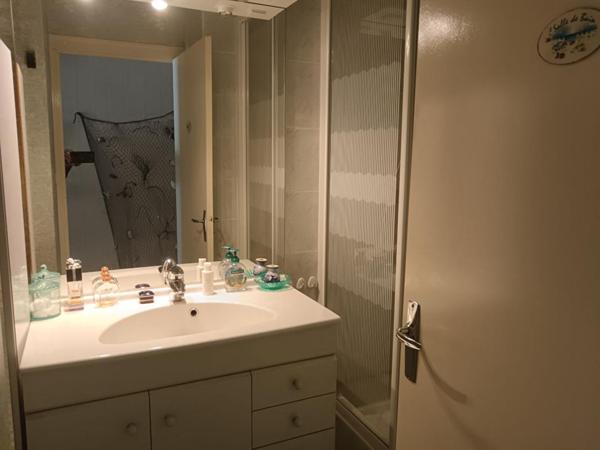 Appartement T2 avec garage et cave - Saint Jean De Monts 2 pièces - 45.15 m2 - 149000  TTC