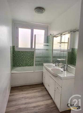 Appartement T3 à vendre  3 pièces - 59,54 m 2   BREST  - 29