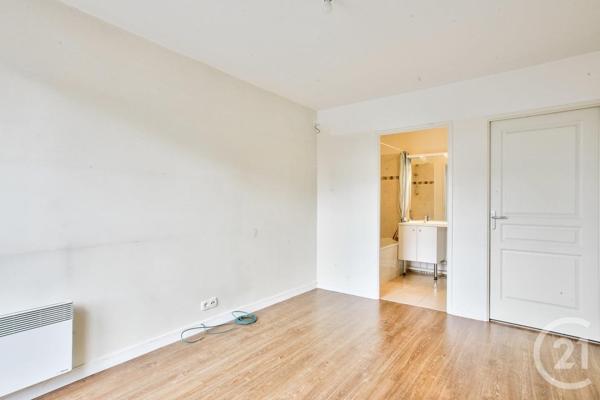 Appartement F2 à vendre  2 pièces - 47 m2 AUBERVILLIERS - 93