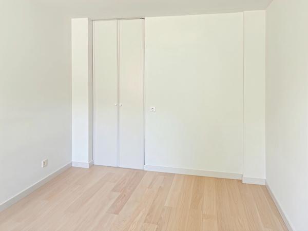 MONTREUIL – T3 RÉCENT AVEC JARDIN 39 M² et TERRASSE (PARKING en sus du prix)