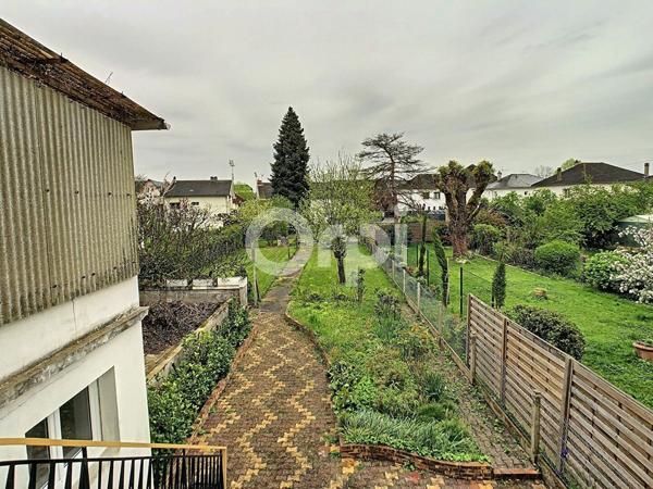 Appartement à louer    1 pièce •  Brive-la-Gaillarde