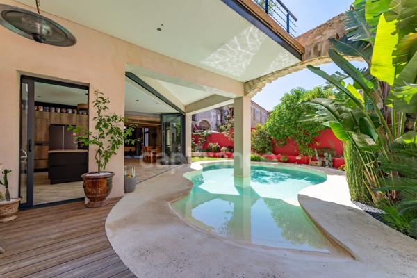 Demeure d'exception en cœur de village 25 mins de Montpellier EST