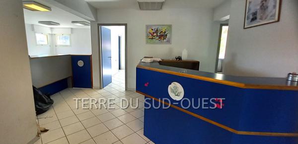 Immeuble 254 m² 1 etage(s)