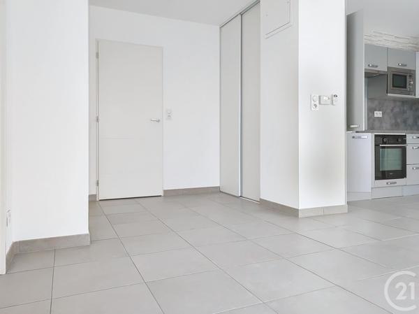 Appartement T2 à vendre  2 pièces - 43,20 m2 TROYES - 10