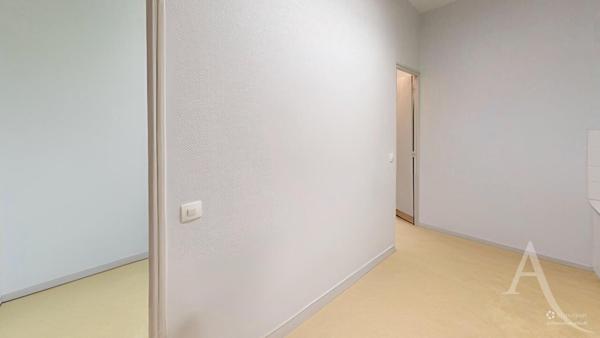 Local commercial CHATEAUROUX