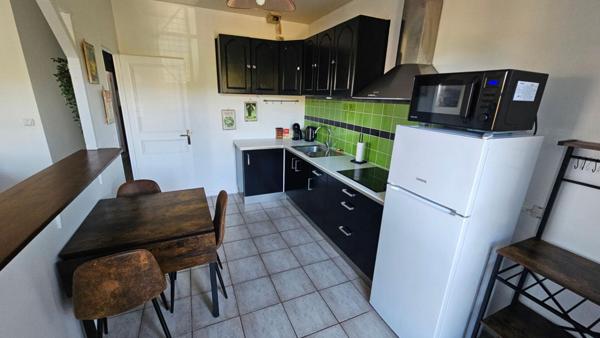 Houdan centre / Appartement 2 pièces en parfait état au 1er étage