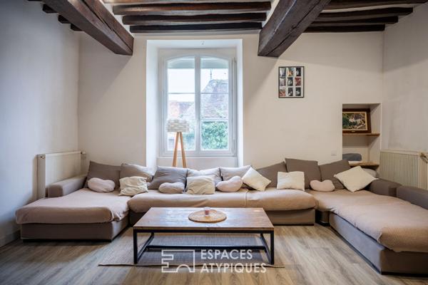 Ancien presbytère du XIXeme siècle au charme préservé