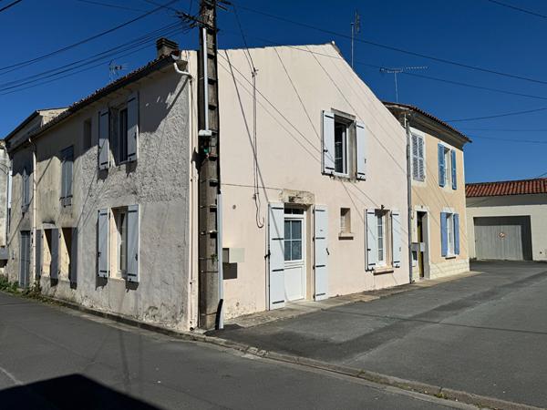 Maison Surgeres 3 pièce(s)