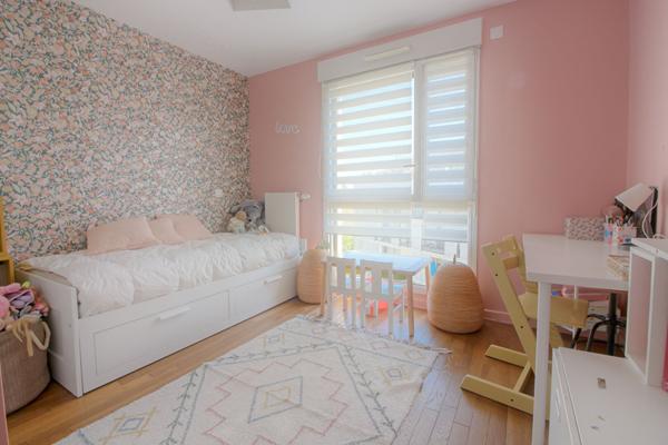 Appartement 5 pièce(s) 88.93 m2 4 chambres + 3 parkings (dont 1 box)