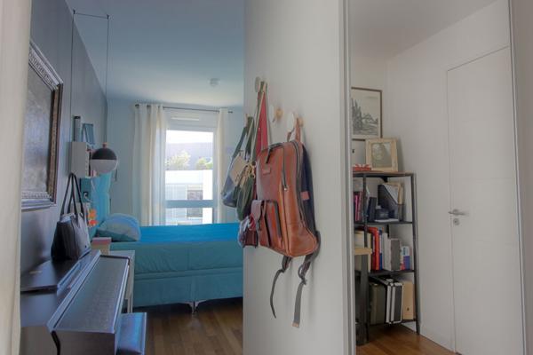 Appartement 5 pièce(s) 88.93 m2 4 chambres + 3 parkings (dont 1 box)