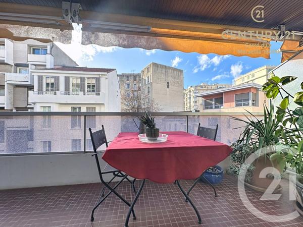 Appartement F3 à vendre  3 pièces - 79,17 m2 MARSEILLE - 13008